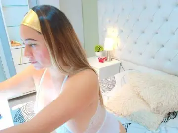 Lindacarterr  live sex cam