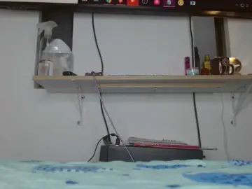 Meli-jones69  live sex cam