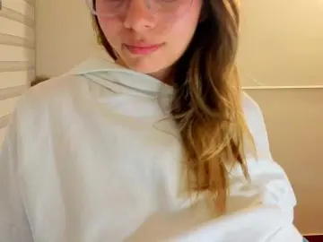 Sweetlhy  live sex cam