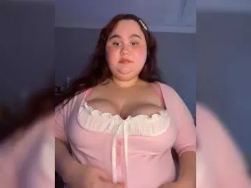 FlusteredDoll  live sex cam