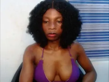 Hornyxbum  live sex cam