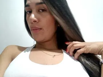 JuanaBrunette  live sex cam