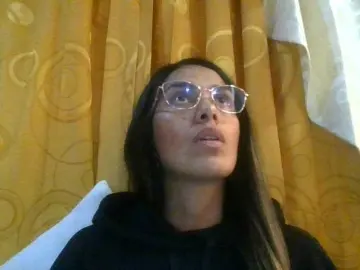 JuanaBrunette  live sex cam