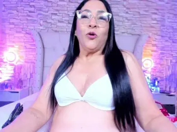 Keyla-Ruiz  live sex cam