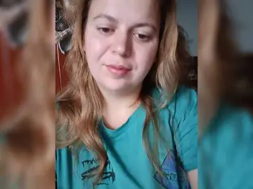 Malaya11  live sex cam