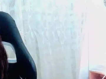 Zharyt  live sex cam