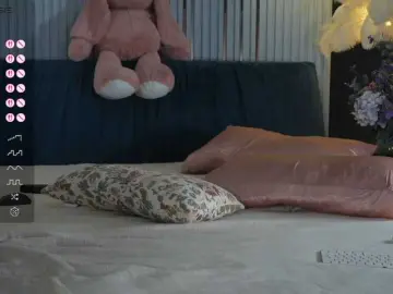 Fire-girls  live sex cam