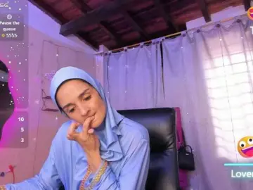 AmiraSaadi  live sex cam