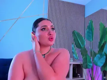 Boobzillaa  live sex cam
