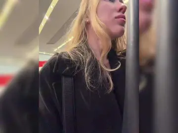 Likachkaa  live sex cam