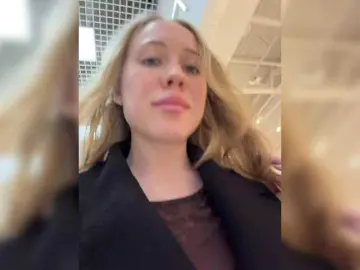 Likachkaa  live sex cam