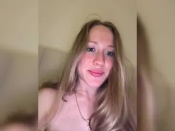 Likachkaa  live sex cam