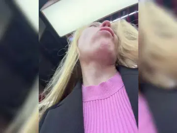 Likachkaa  live sex cam