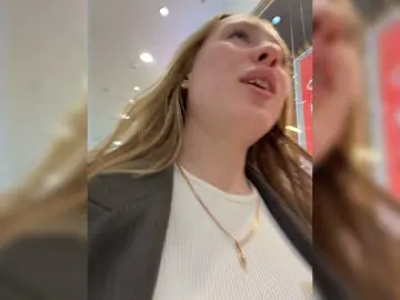 Likachkaa  live sex cam