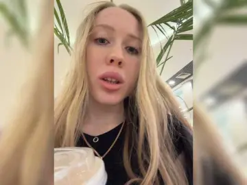 Likachkaa  live sex cam
