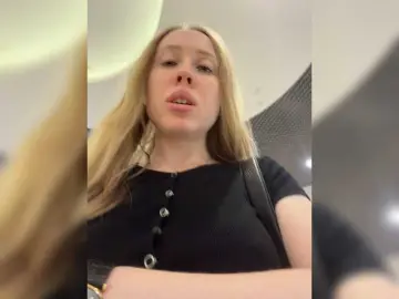 Likachkaa  live sex cam