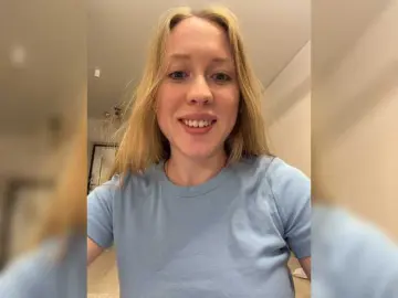 Likachkaa  live sex cam