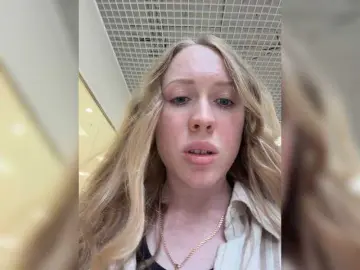 Likachkaa  live sex cam