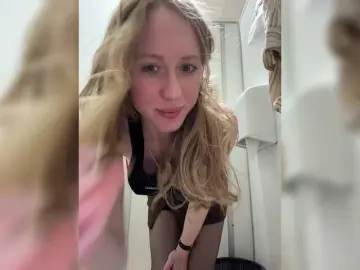 Likachkaa  live sex cam