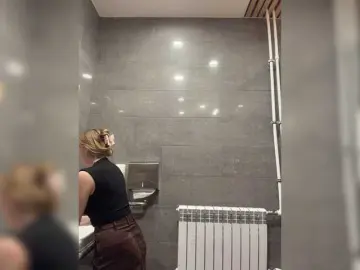 Likachkaa  live sex cam