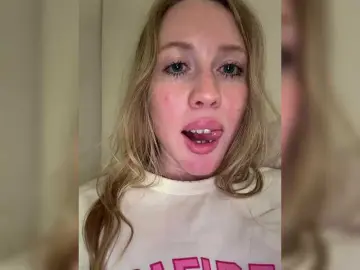 Likachkaa  live sex cam