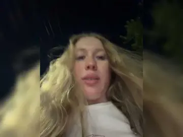 Likachkaa  live sex cam