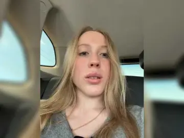 Likachkaa  live sex cam