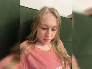 Likachkaa  live sex cam