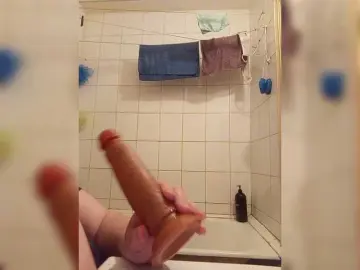 Liz-Tess  live sex cam