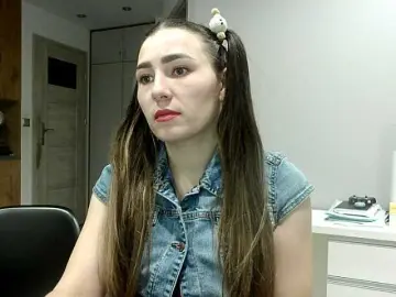 Lizkusia  live sex cam