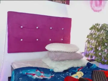Megan-Smith15  live sex cam