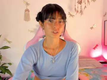 Princess-luna  live sex cam
