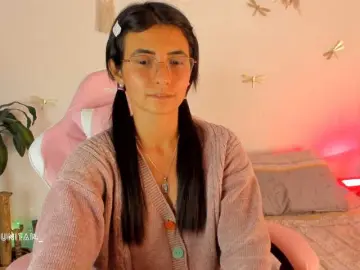 Princess-luna  live sex cam
