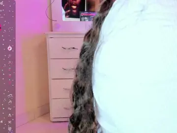 Anisha-zambrano  live sex cam