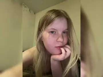 Amelia2004  live sex cam