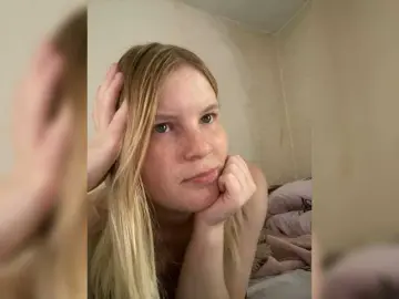 Amelia2004  live sex cam