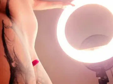 AylaVelt  live sex cam