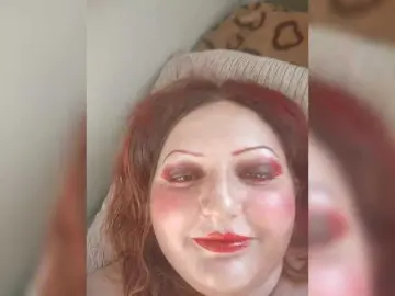 Bonnie-Daysie  live sex cam
