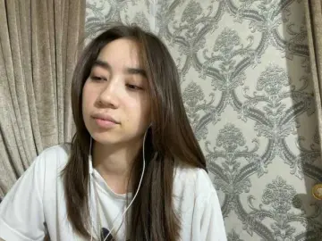 ClaudiaChouinard  live sex cam