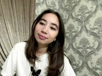 ClaudiaChouinard  live sex cam
