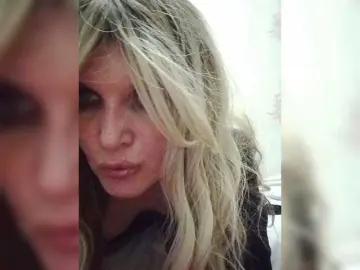 Kolibrii  live sex cam