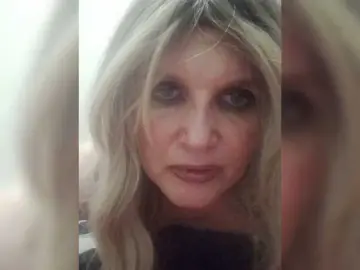 Kolibrii  live sex cam