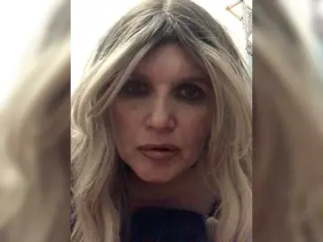 Kolibrii  live sex cam