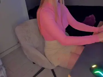 LoveLYYk  live sex cam