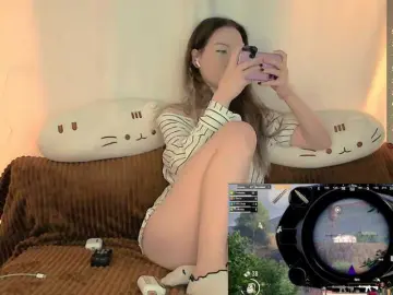 Oktaviya  live sex cam