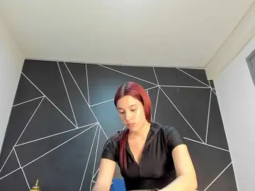 RedHeadSusy  live sex cam
