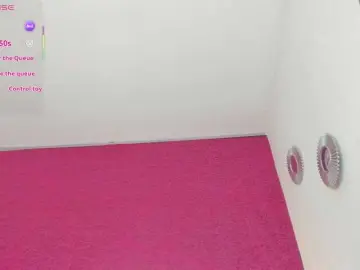 RedHeadSusy  live sex cam