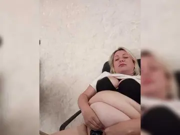 Sexymissex  live sex cam