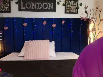 Sofia-boobs--  live sex cam