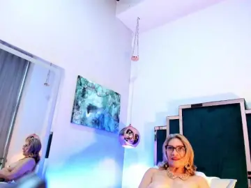 Samantha-mature-  live sex cam